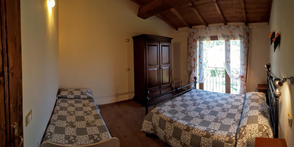 Azienda Agrituristica Il Poggetto Delle Spighe Collesalvetti Chambre photo