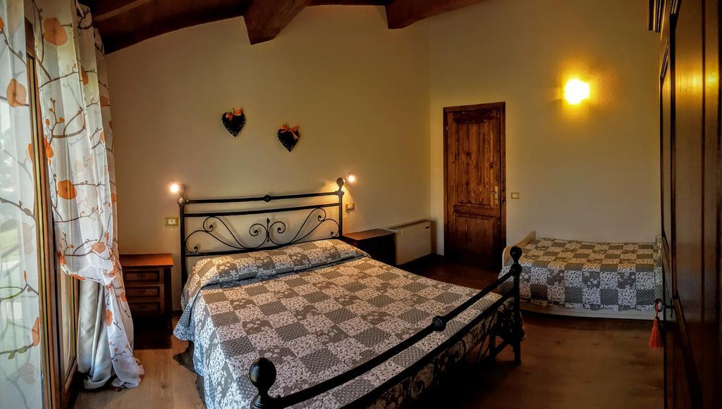 Azienda Agrituristica Il Poggetto Delle Spighe Collesalvetti Chambre photo